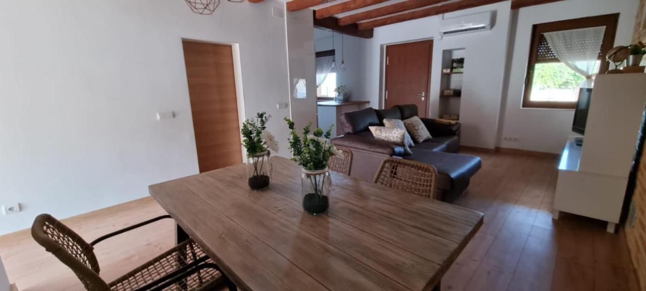 Casa Con Vistas, Piscina Y Animales De Granja, La Caseta 塔拉戈纳 外观 照片